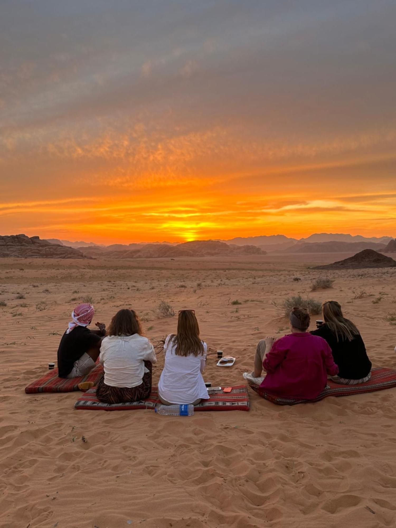 Apartmán Sunset Dreams Camp Wadi Rum Exteriér fotografie